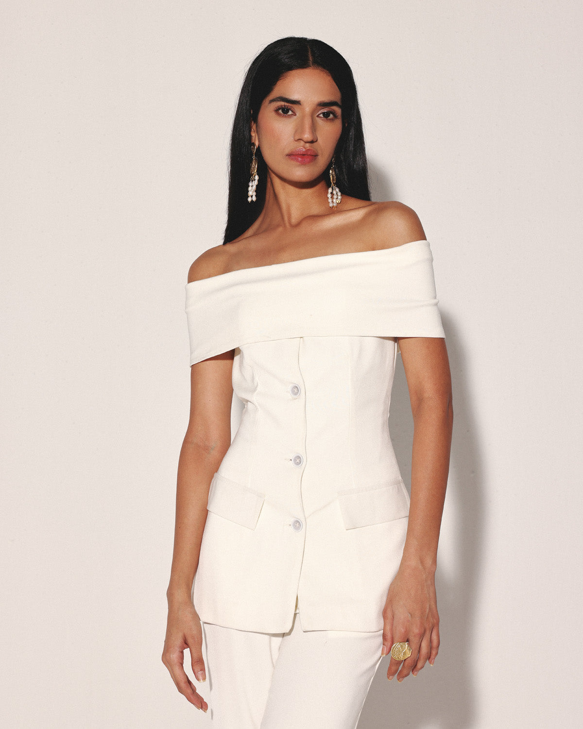 THE WRAPPED UP TOP IN WHITE