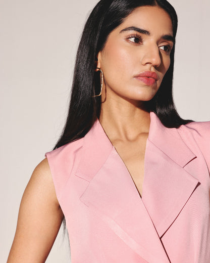 THE DOUBLE BREASTED BLAZER