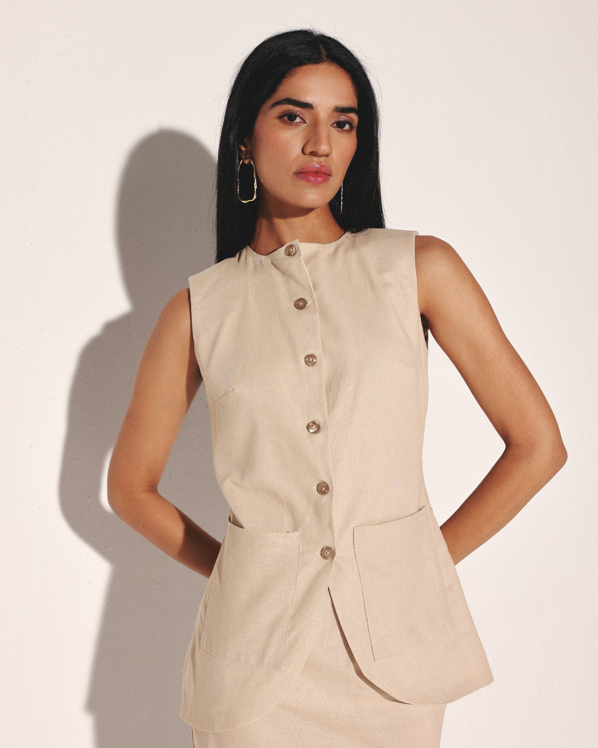 THE LADY DIANNA LINEN SKIRT SUIT