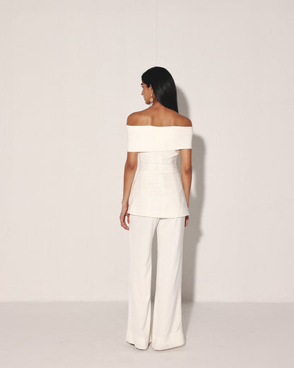 THE WRAPPED UP TOP IN WHITE