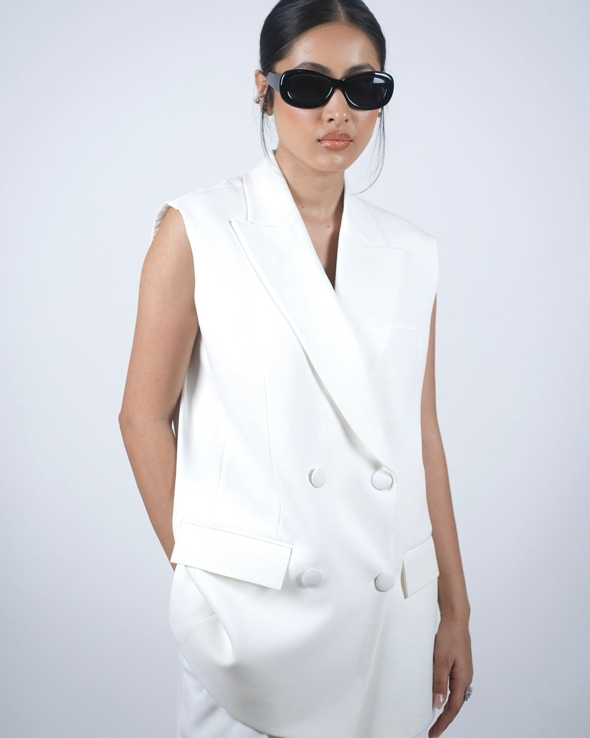 White Sleeveless Blazer