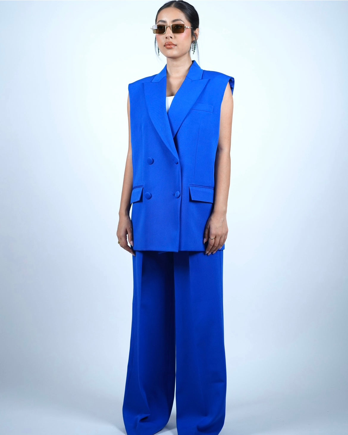 Blue Sleeveless Pantsuit