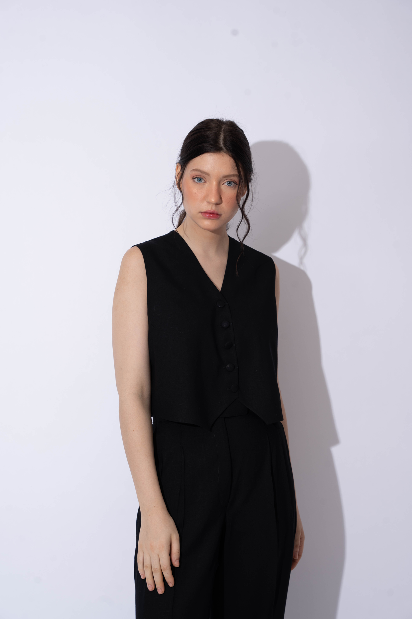 BLACK LINEN WAISTCOAT