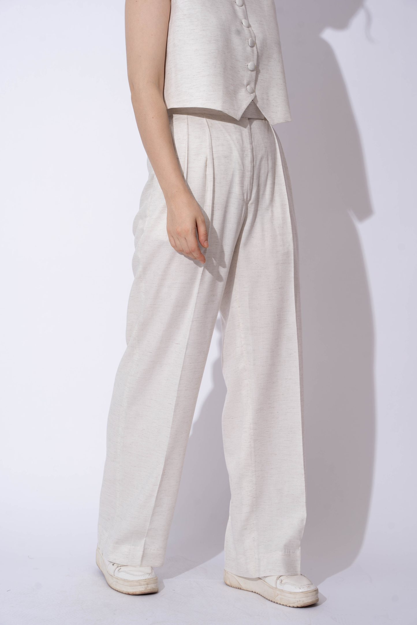 WHITE LINEN PANTS