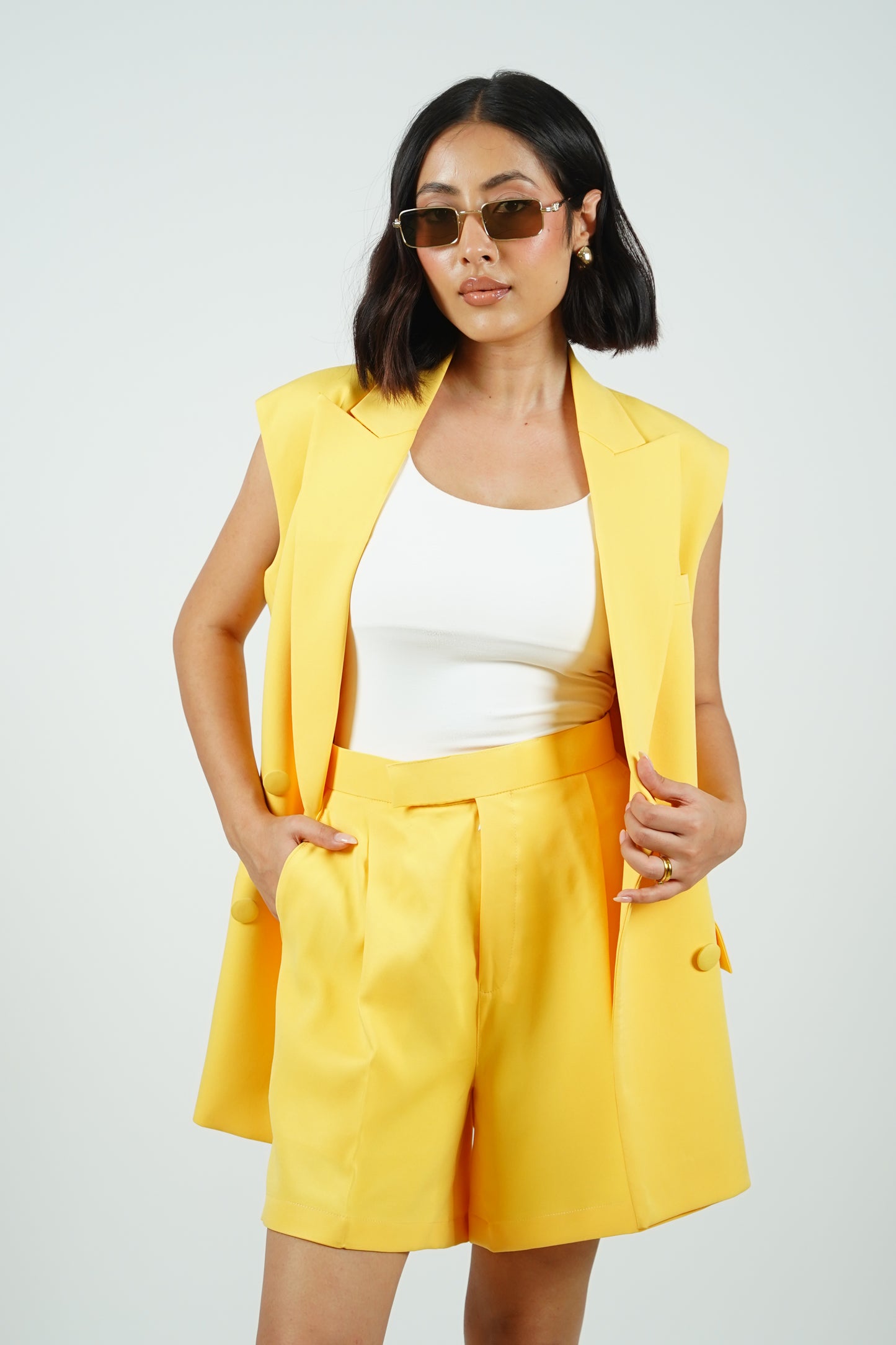 Yellow Sleeveless Blazer With Shorts